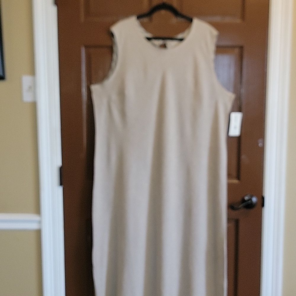 Coco+Juan-Linen blend tan colored sleeveless maxi dress 3X. NWT.
